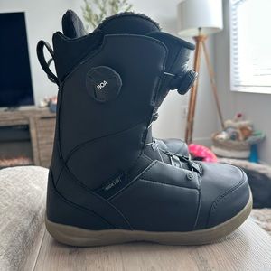 Women’s Ride Hera Double Boa Snowboard Boot Size 9.5